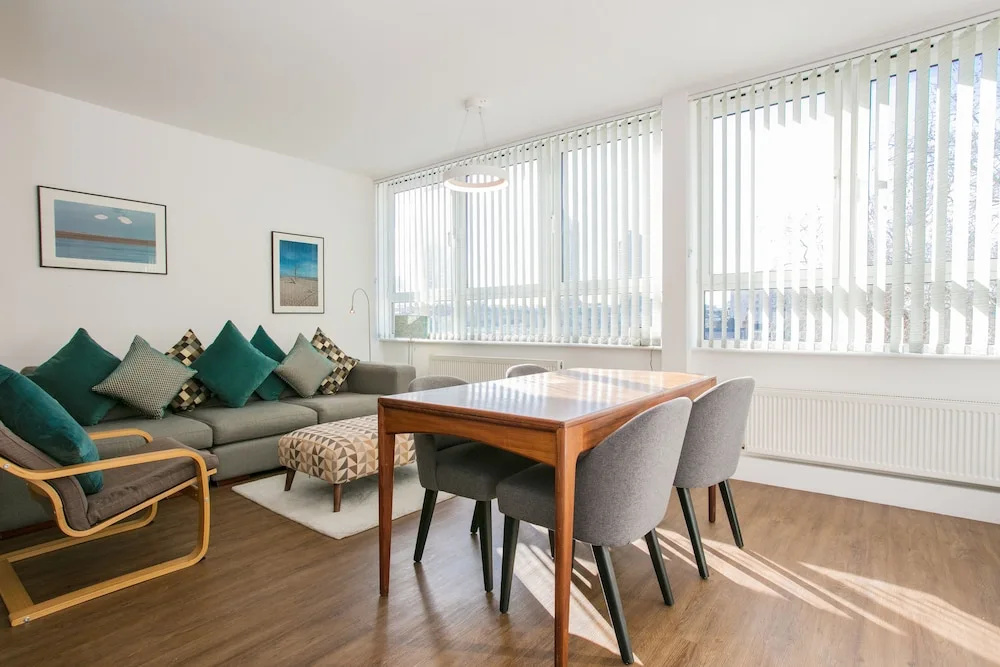 2 Bedroom Apartment in Central London