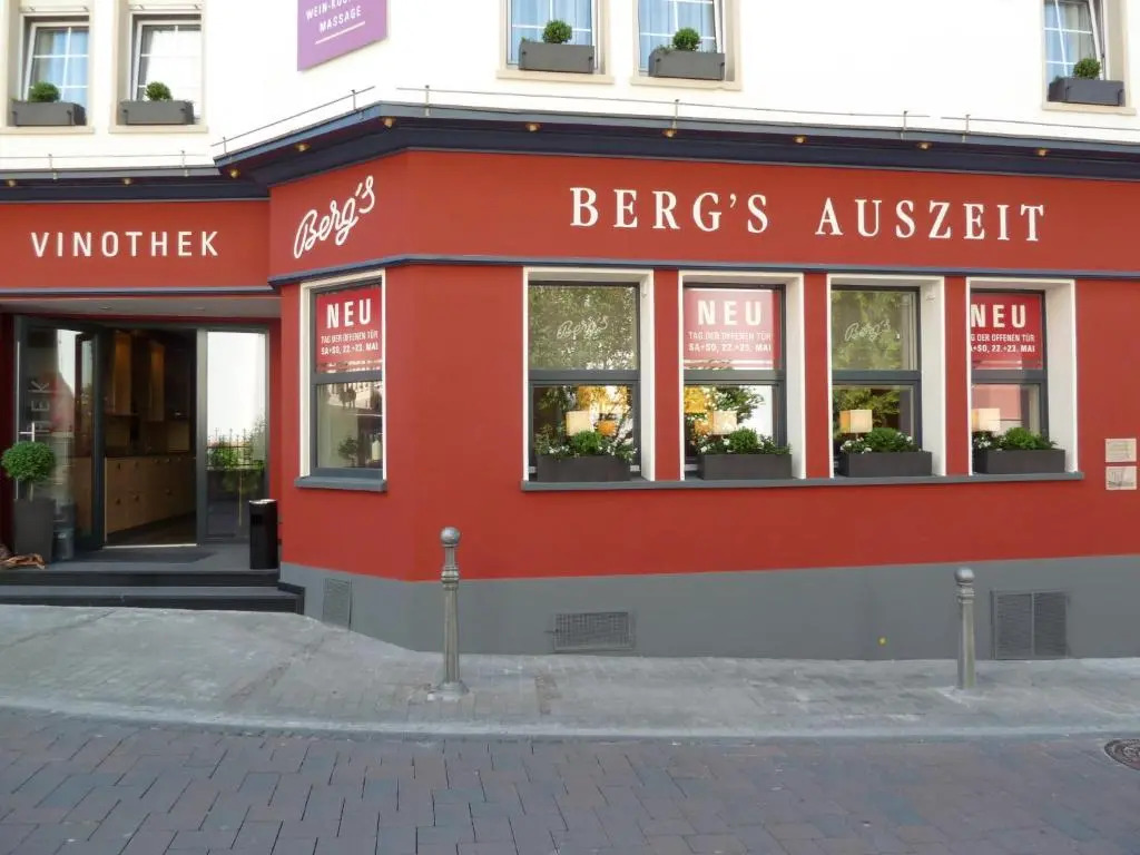 AKZENT Hotel Bergs Alte Bauernschänke- Wellness und Wein