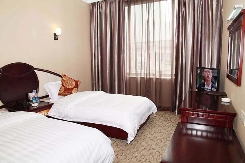 Rongfu Hotel