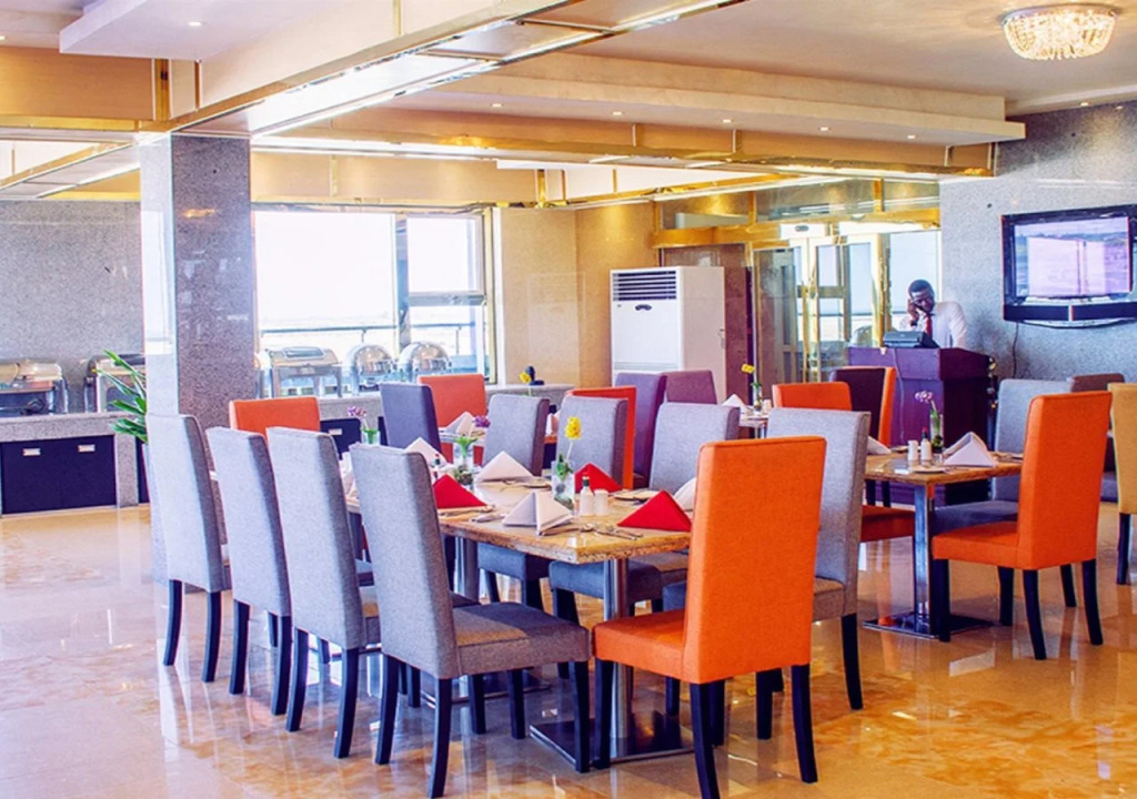 Best Western The Island Hotel