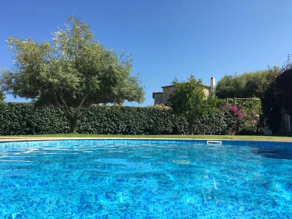 Villa Bougainvillea con piscina e giardino privato a pochi passi dal mare