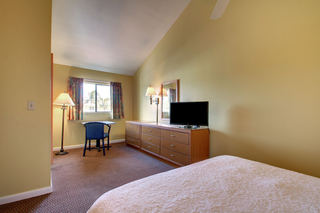 Waterside Suites and Marina