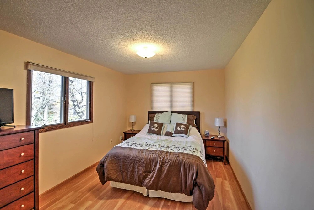 Quaint Duluth Hideaway w/ Private Fenced-in Yard!