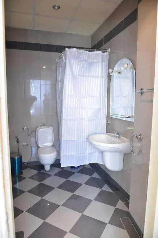 Mr. Hostel Baku