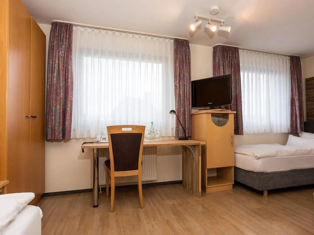 Hotel & Wirtshaus Hansen