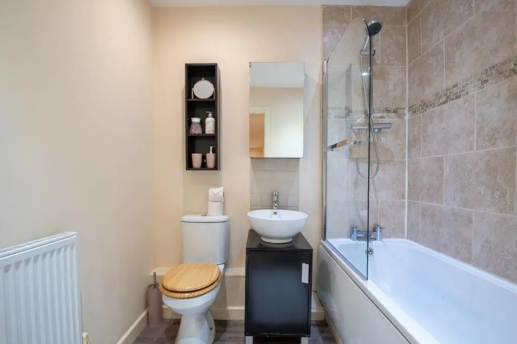 No11 Nursery Covent