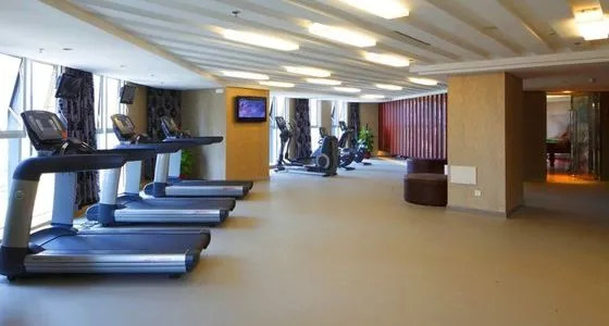 H And J Business Hotel