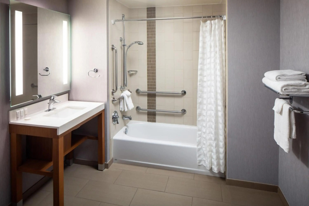 Hyatt Place Nashville Downtown