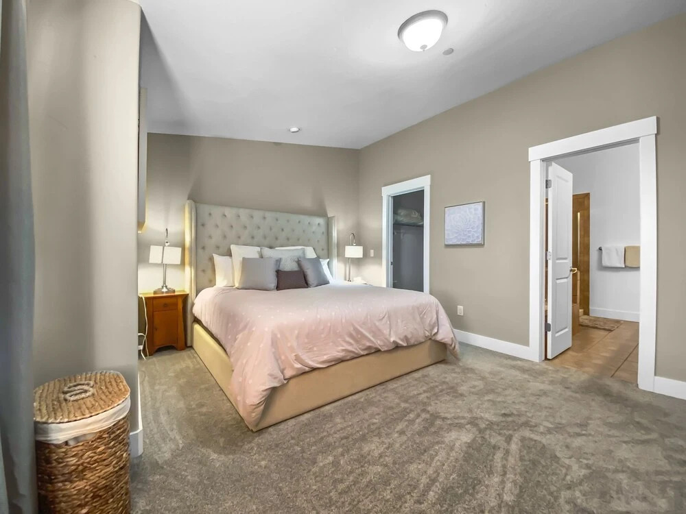 The Retreat At Bear Hollow 8 Bedroom Home by Redawning