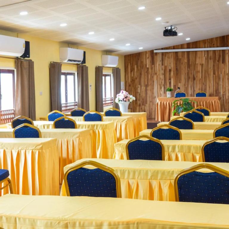 Nonnee Lampang Hotel