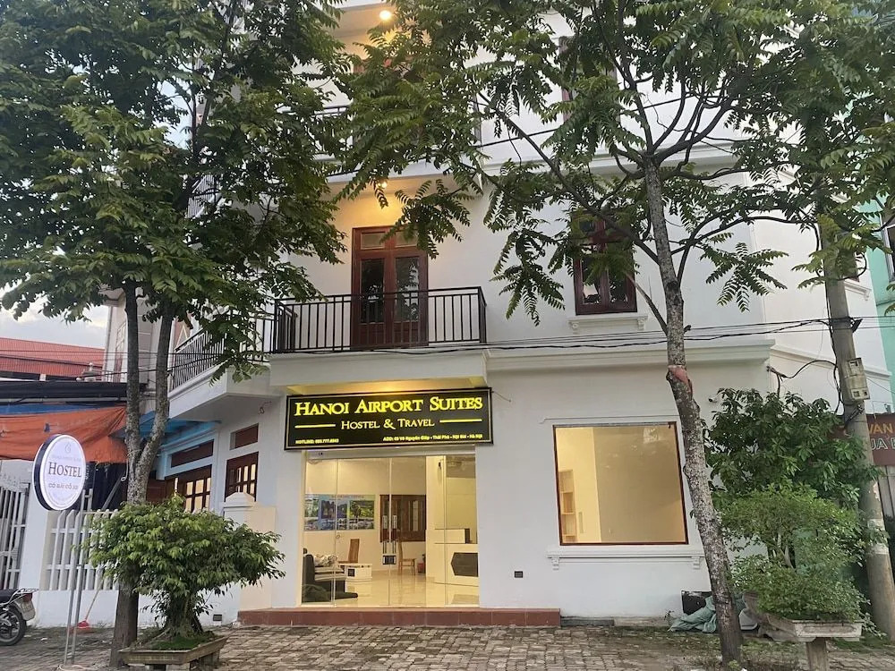 Hanoi Airport Suites Hostel & Travel
