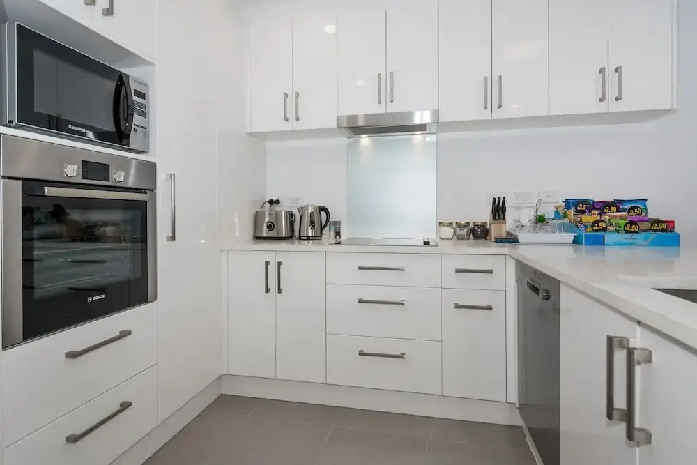 Albany Brand New Serviced Apartment