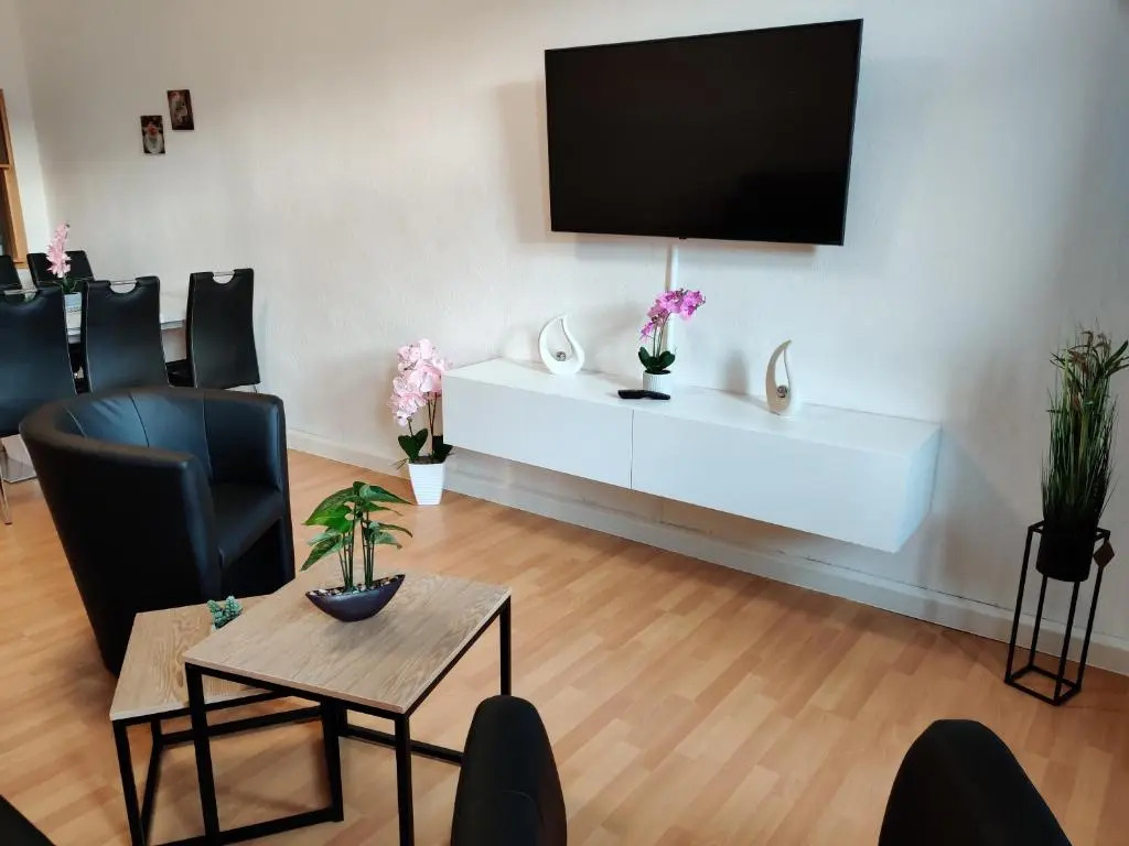 SALZHAUSBLICK BUSINESS APARTMENTS - Zentrale Lage am Salzhaus - MwSt-Rechnung verfügbar