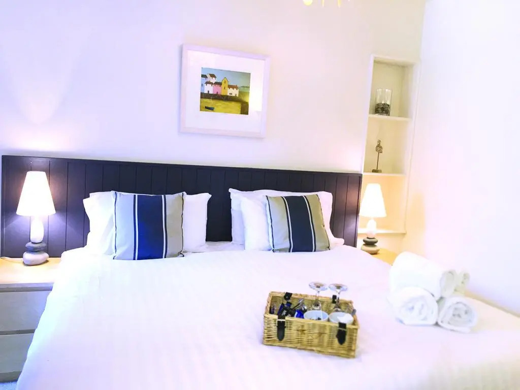 Seabreeze Restaurant With Rooms