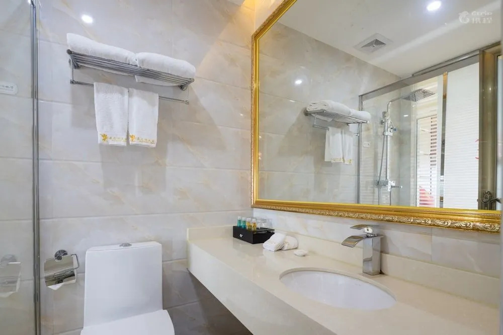 Shenzhen Senzhirun Hotel