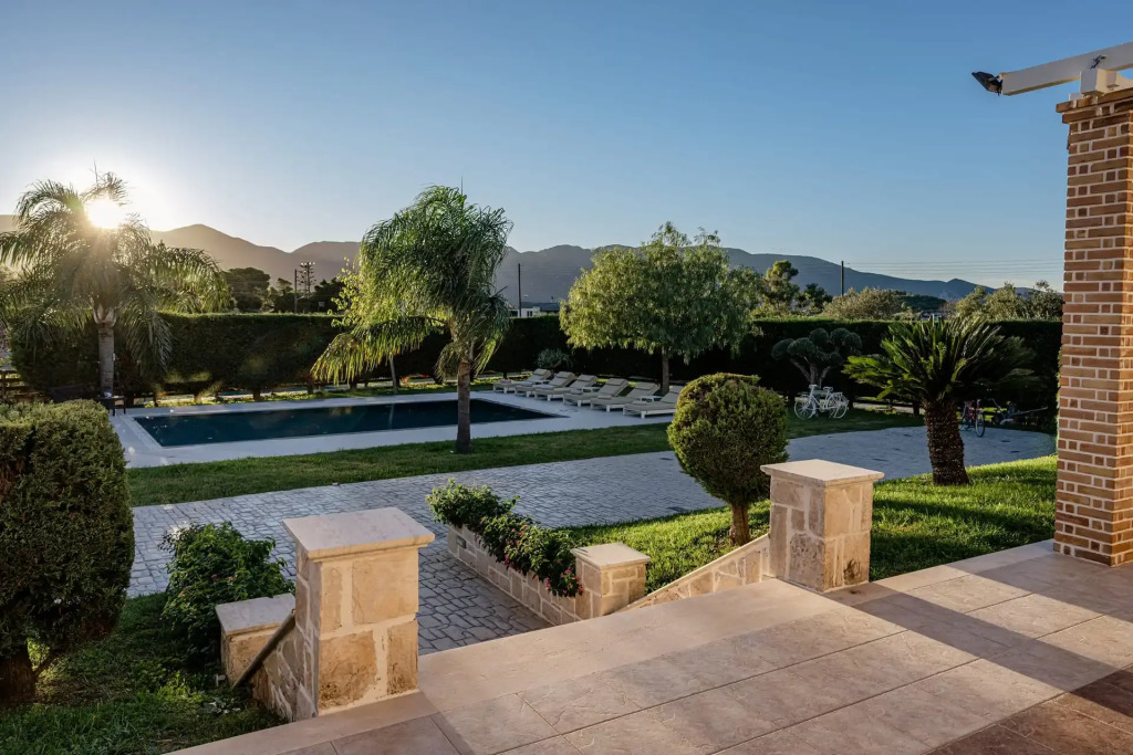 Terra Nostra Mansion and Events Venue