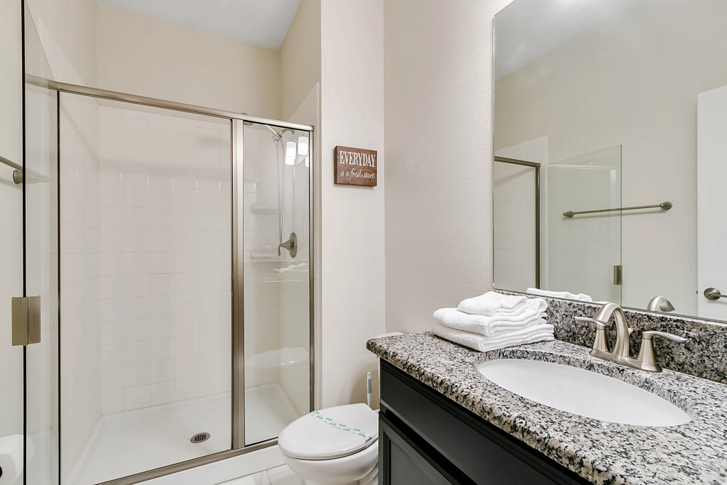 4 Bd 3 Ba Storey Lake 3056 Gs