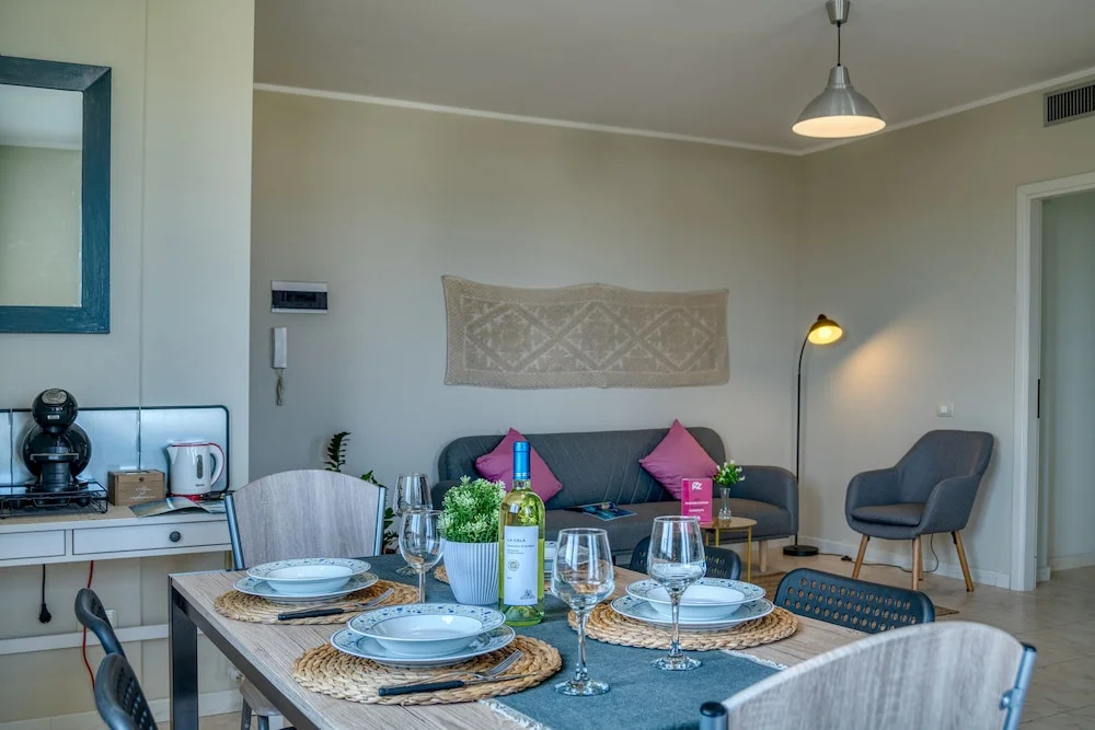 IzzHome Atmosphere