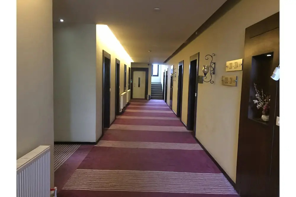 Capital O 9508 Hotel Pine Spring