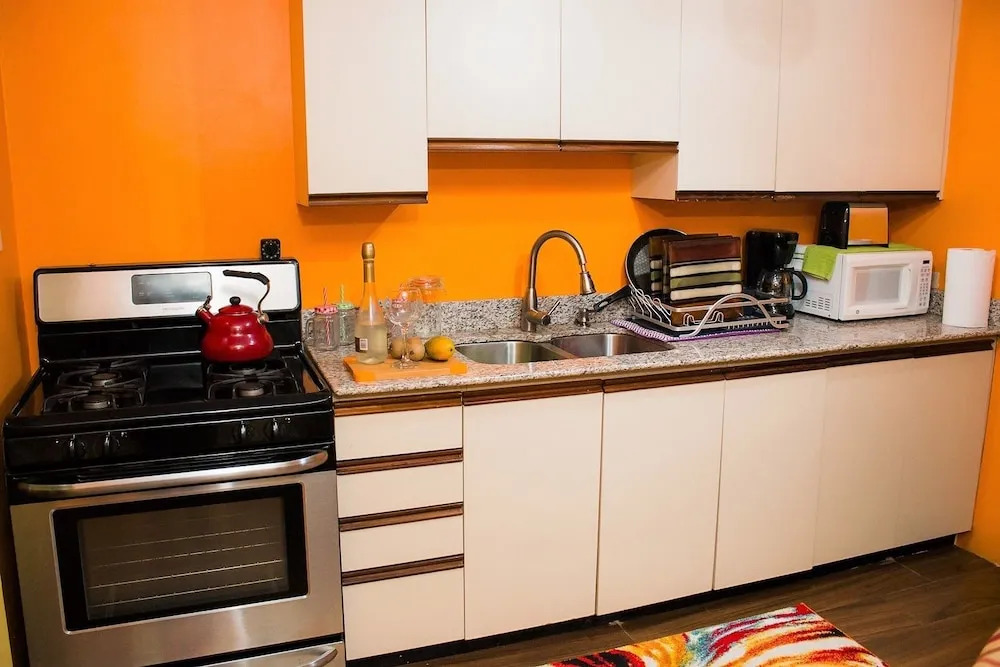 New Kingston Guest Apt at The Stadium