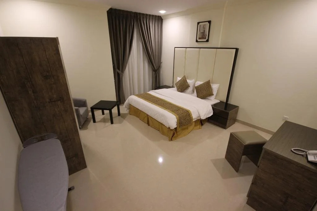 Al Makarunah -Lamasat Palace Suites