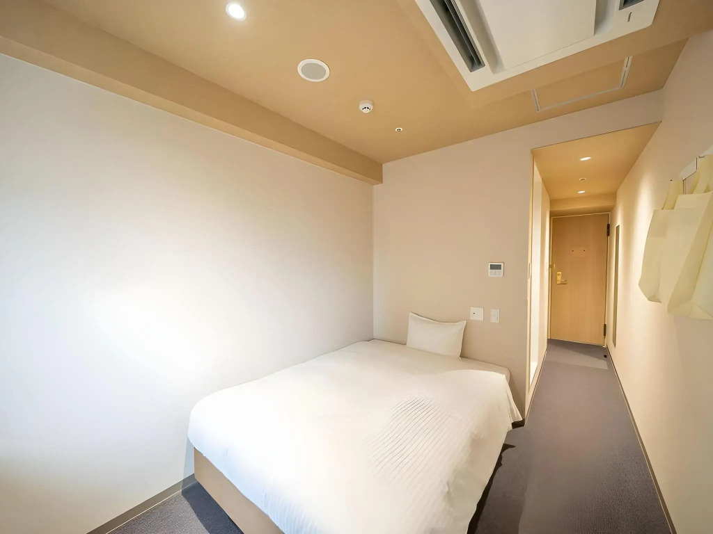 Shinsaibashi ARTY Inn