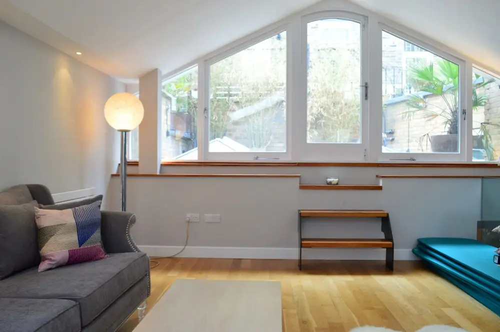 2 Bedroom Maisonette House Close to Hyde Park