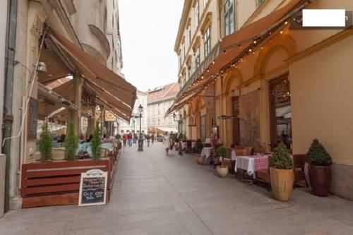 Budapest Holidays Apartments