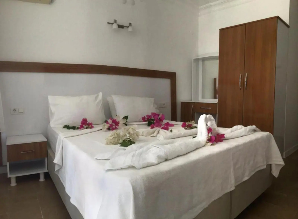 Altunakar 1 Hotel