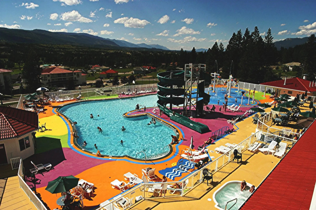 Mountain View Suites & Residency at Fairmont Hot Springs