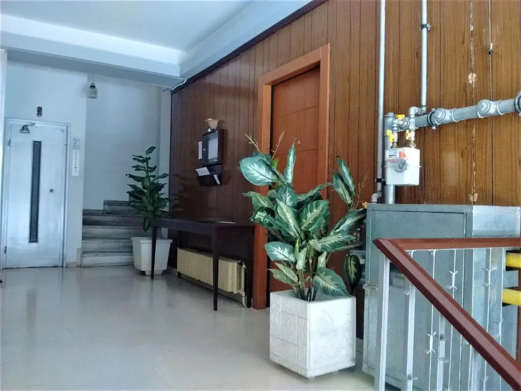 Athens Pangrati modern apt 10min to metro