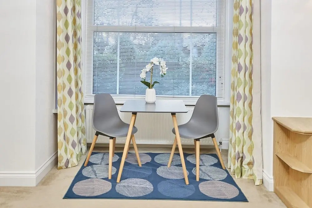 Host Stay Thamesview