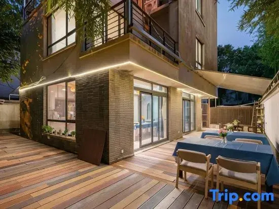 Huamanxi Homestay (Zhujiajiao Puxiang Road)