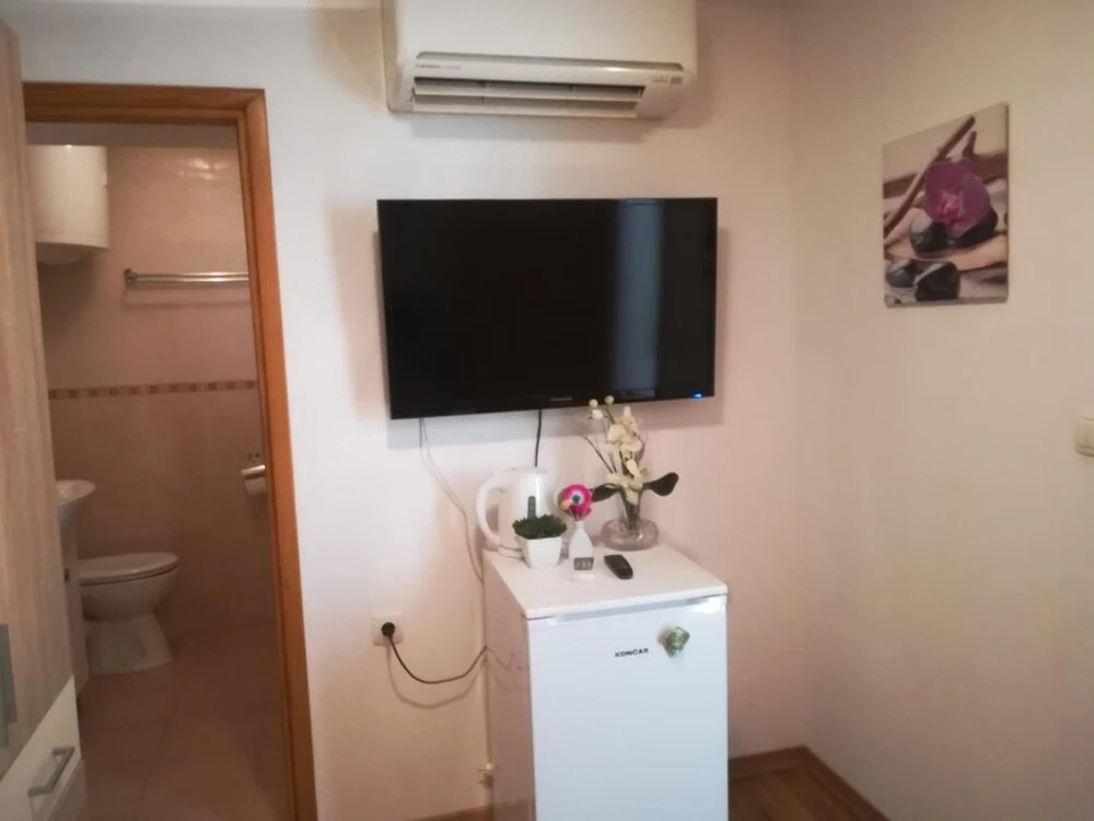 INCHY ACCOMMODATION - Deluxe Rooms & fully equipped kitchen in Diocletians Palace