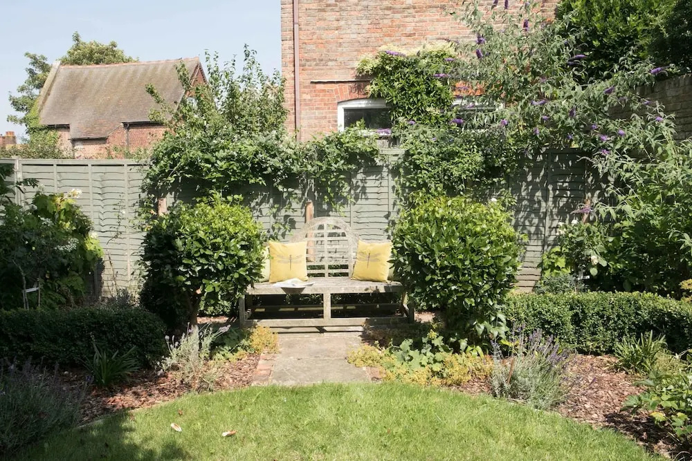 Town House with Garden