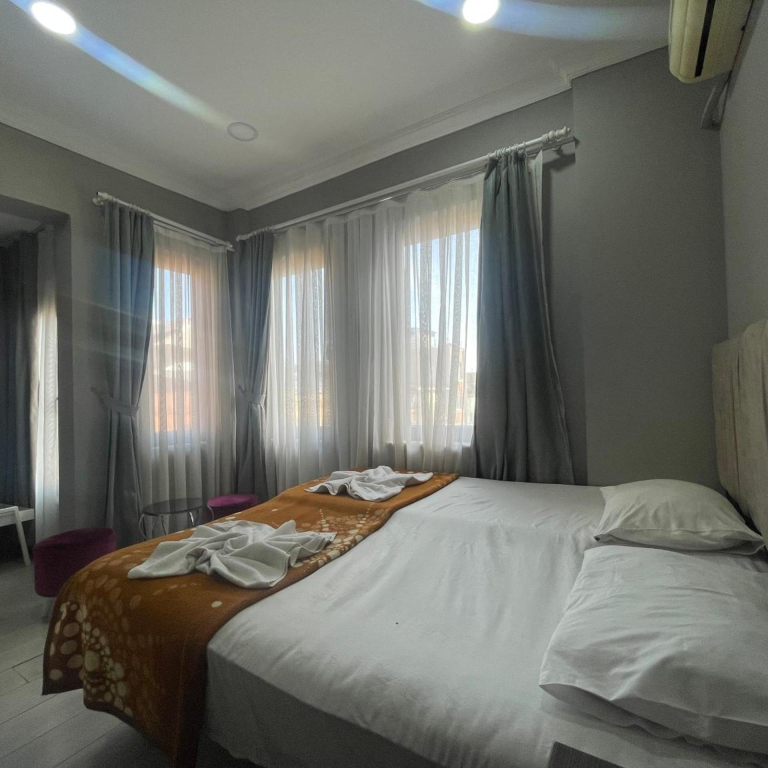 YASMİN Hotel