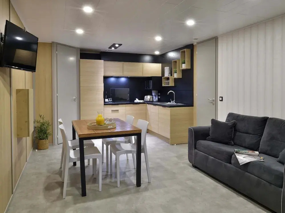 Group Stay near Sea in Propriano