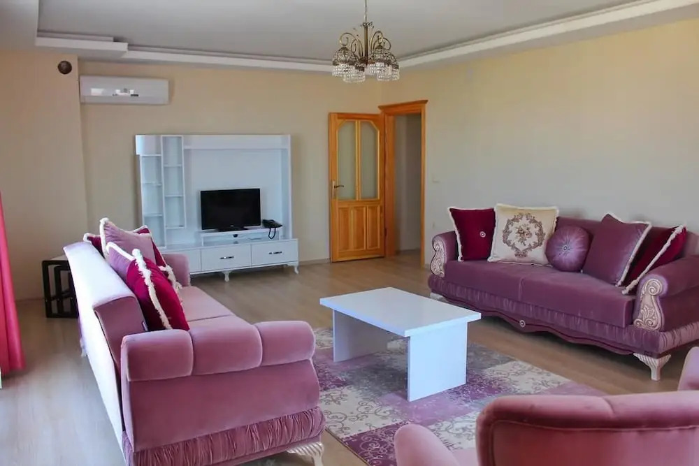 Ozgurcan Apart