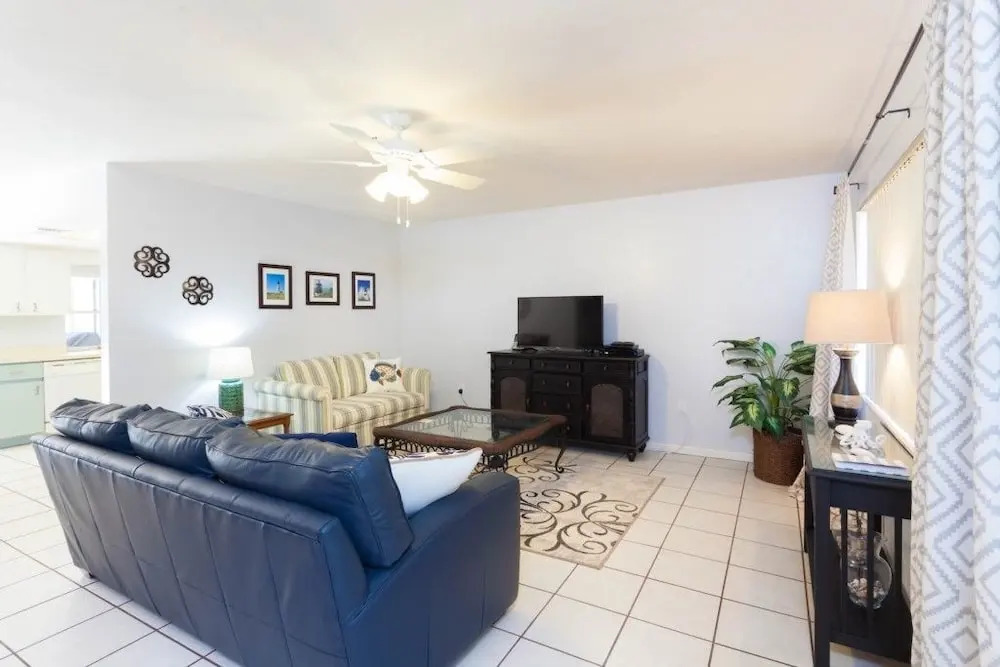 Tomlinson Street Home 3719 - 3 Br Home