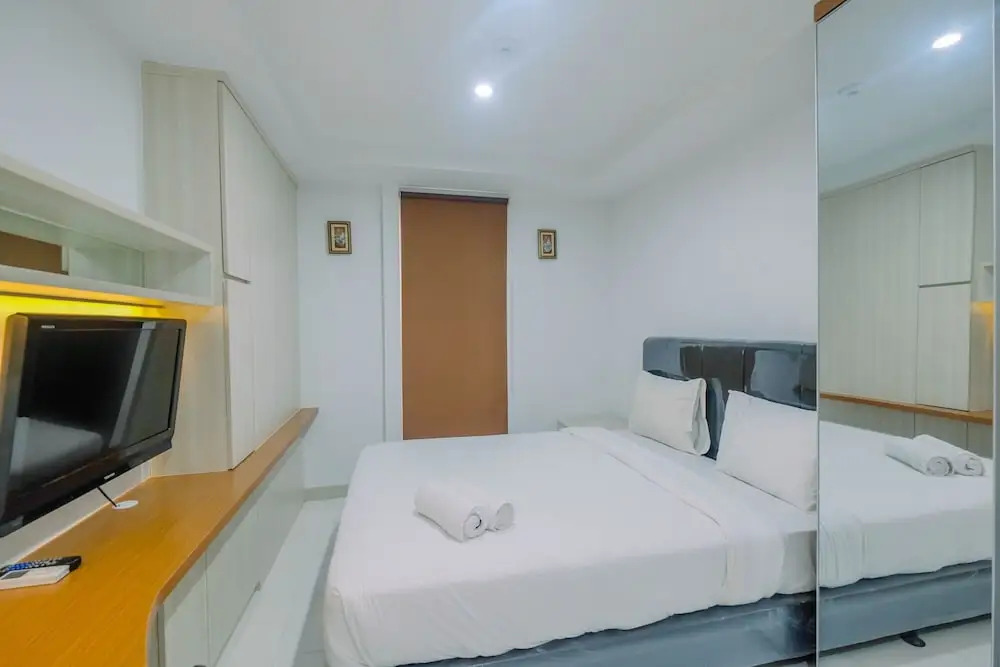 Modern Studio Apartment @ Azalea Suites