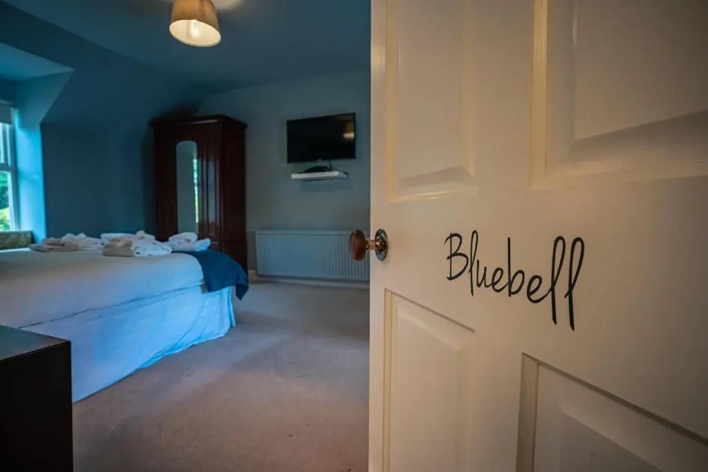The Farmhouse, 6 Bed Property, Forres