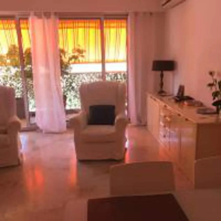 Monaco Studio "907"
