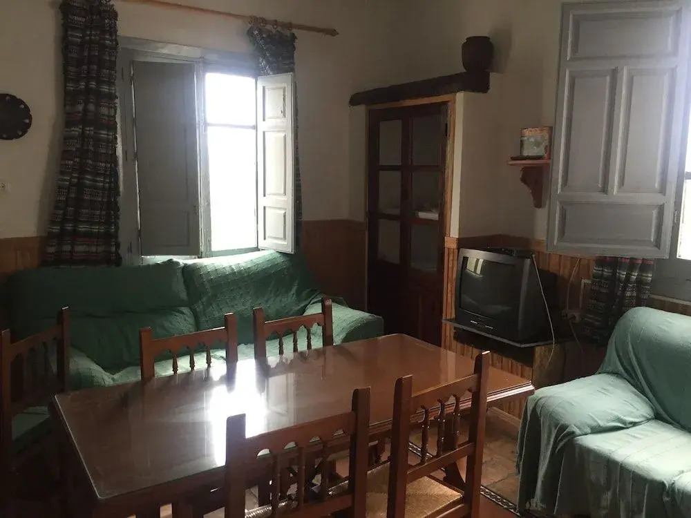 Camping El Balcon de Pitres