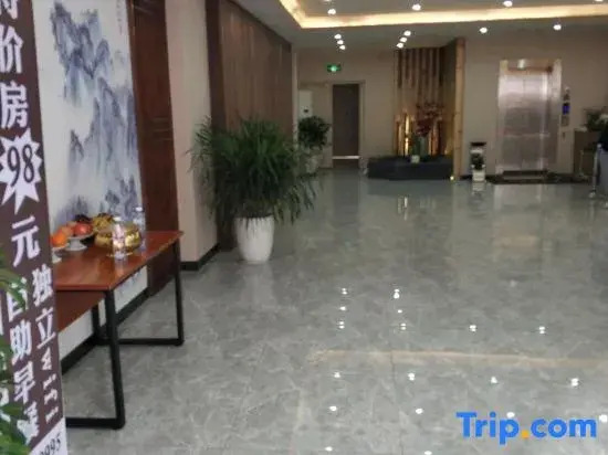 Shenqiu Kaide Business Hotel