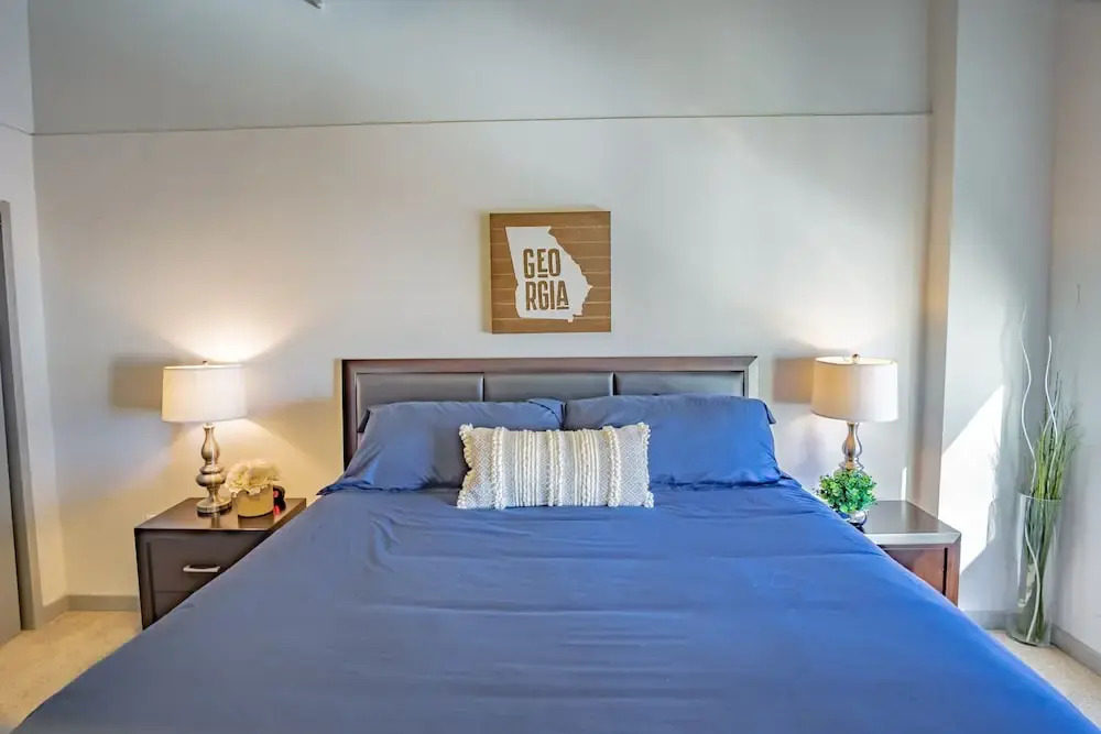 Midtown Fully Furnished Apartments - Great Location 2 Bedroom Apts by RedAwning