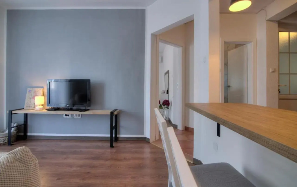 Apartment Lara