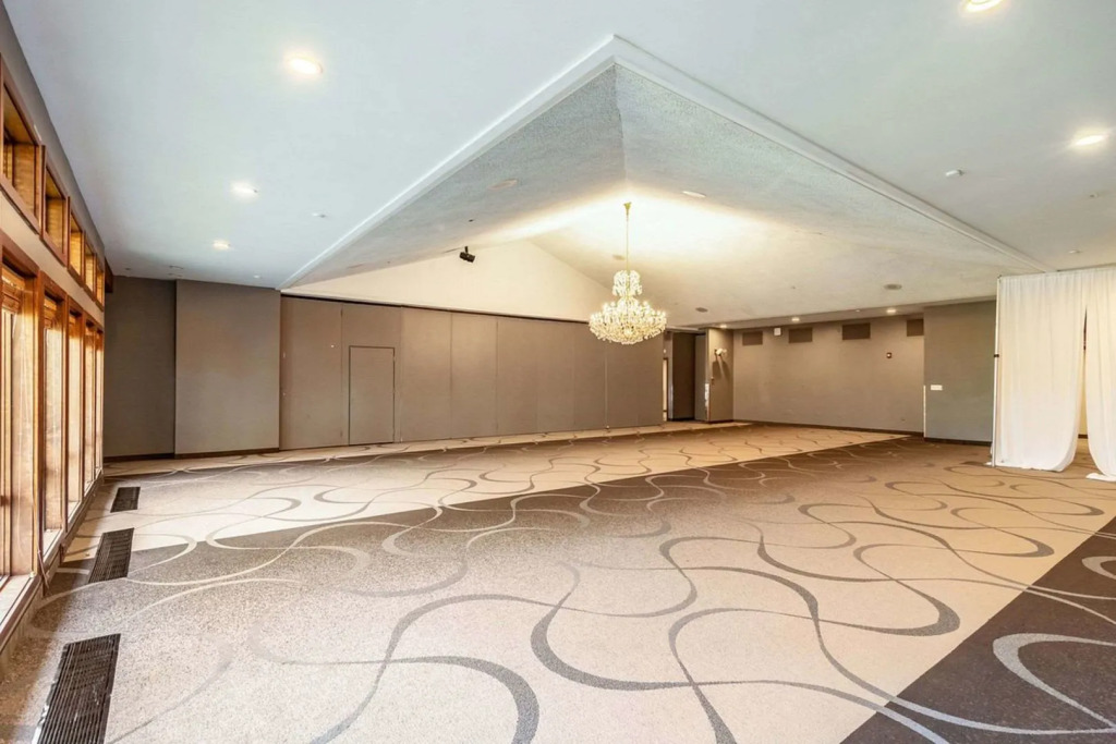 Riverview Inn & Suites, an Ascend Collection Hotel