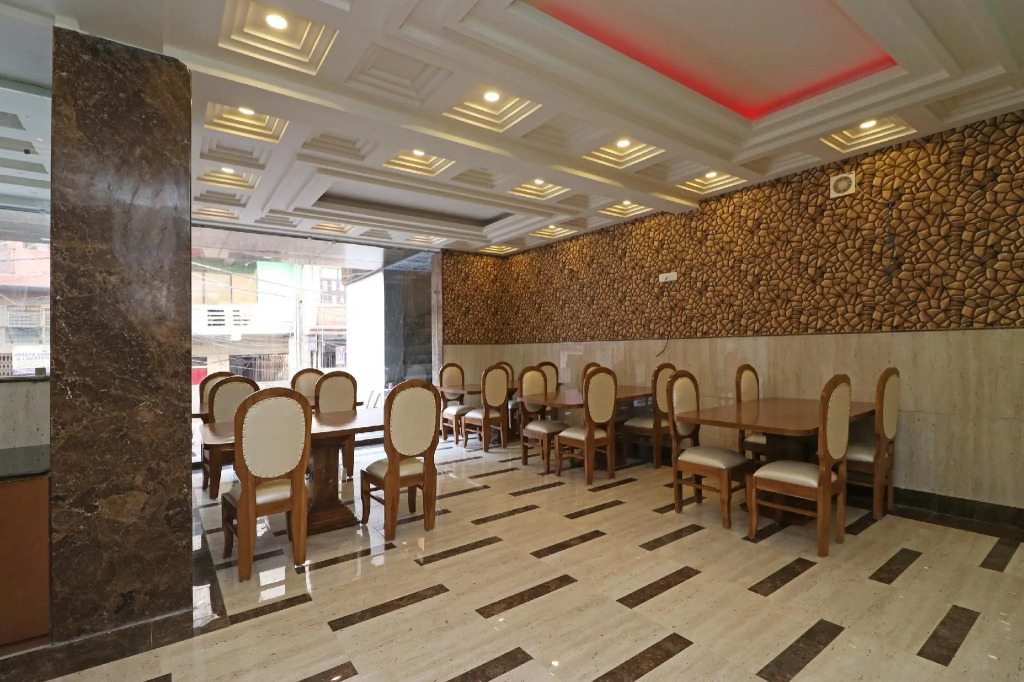 Capital O 11690 M Suites