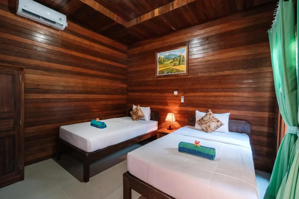 D and B Bungalows by DeWizZ Management