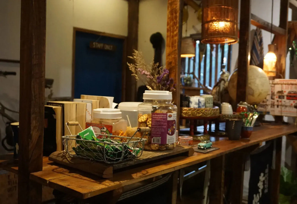 Koonchalearn Backpackers - Adults Only